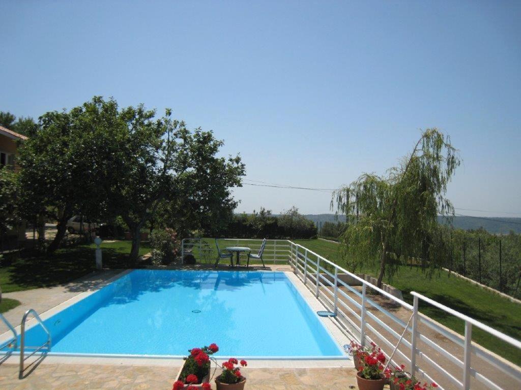 Apartments Ficur With Swimming Pool & Grill, Portoroz Bagian luar foto
